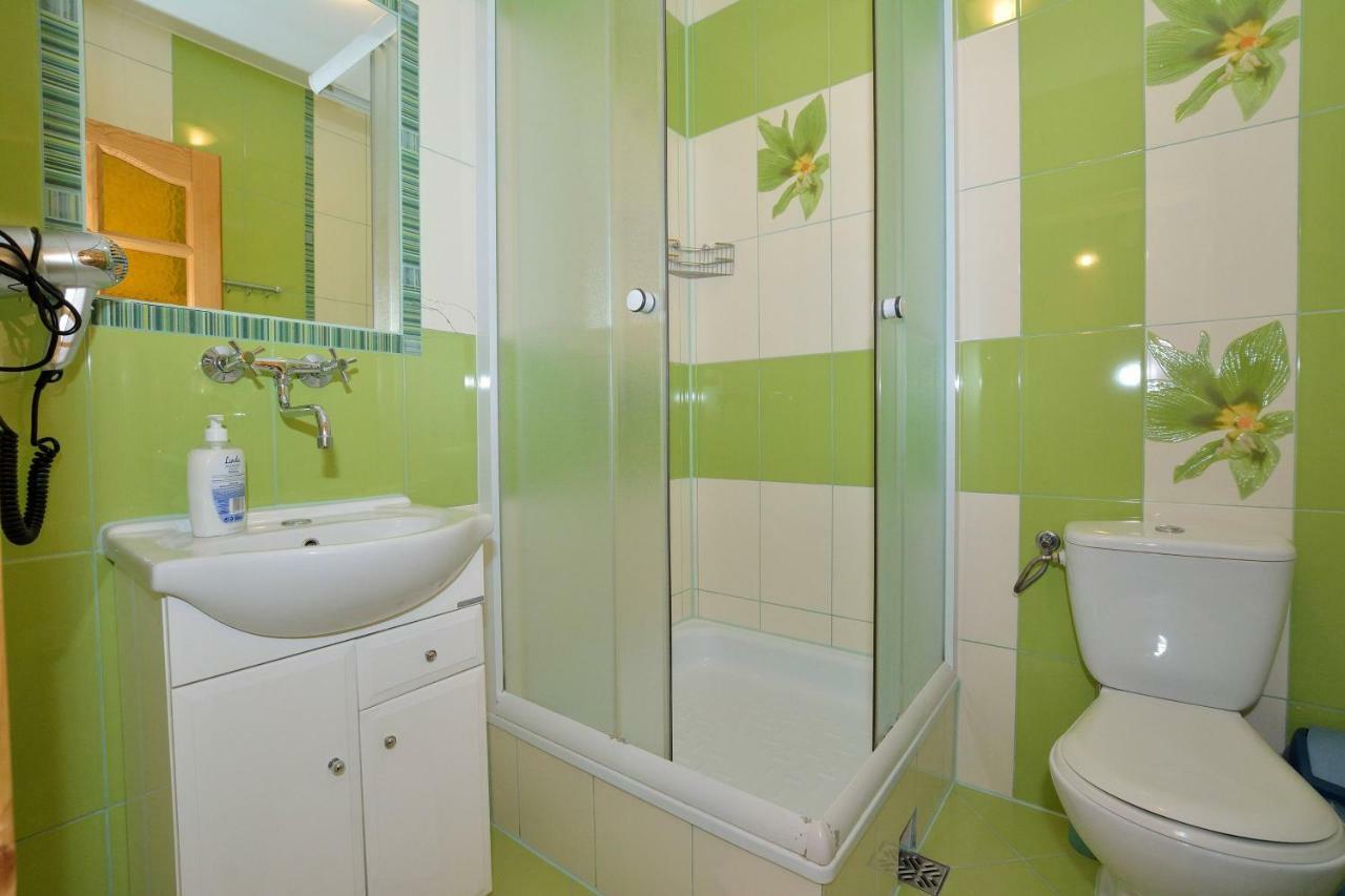 Homestay Wesola - Krupowki 37a -centrum Zakopane