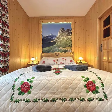 Wesoła Chatka - Krupówki 37a Zakopane Zewnętrze zdjęcie